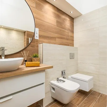Kmety Deluxe With Sauna Apartment